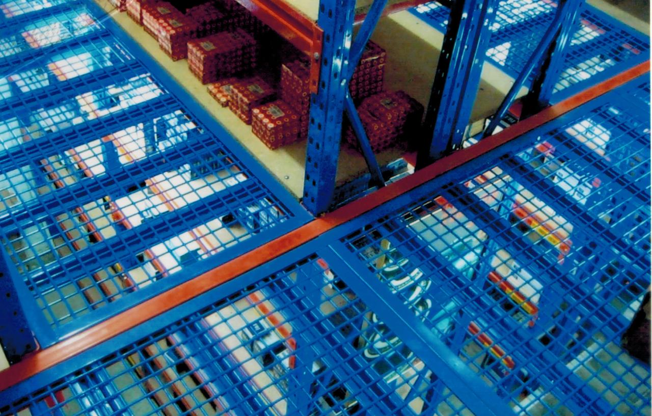  Sàn Lưới Thép Cho Giá Pallet.