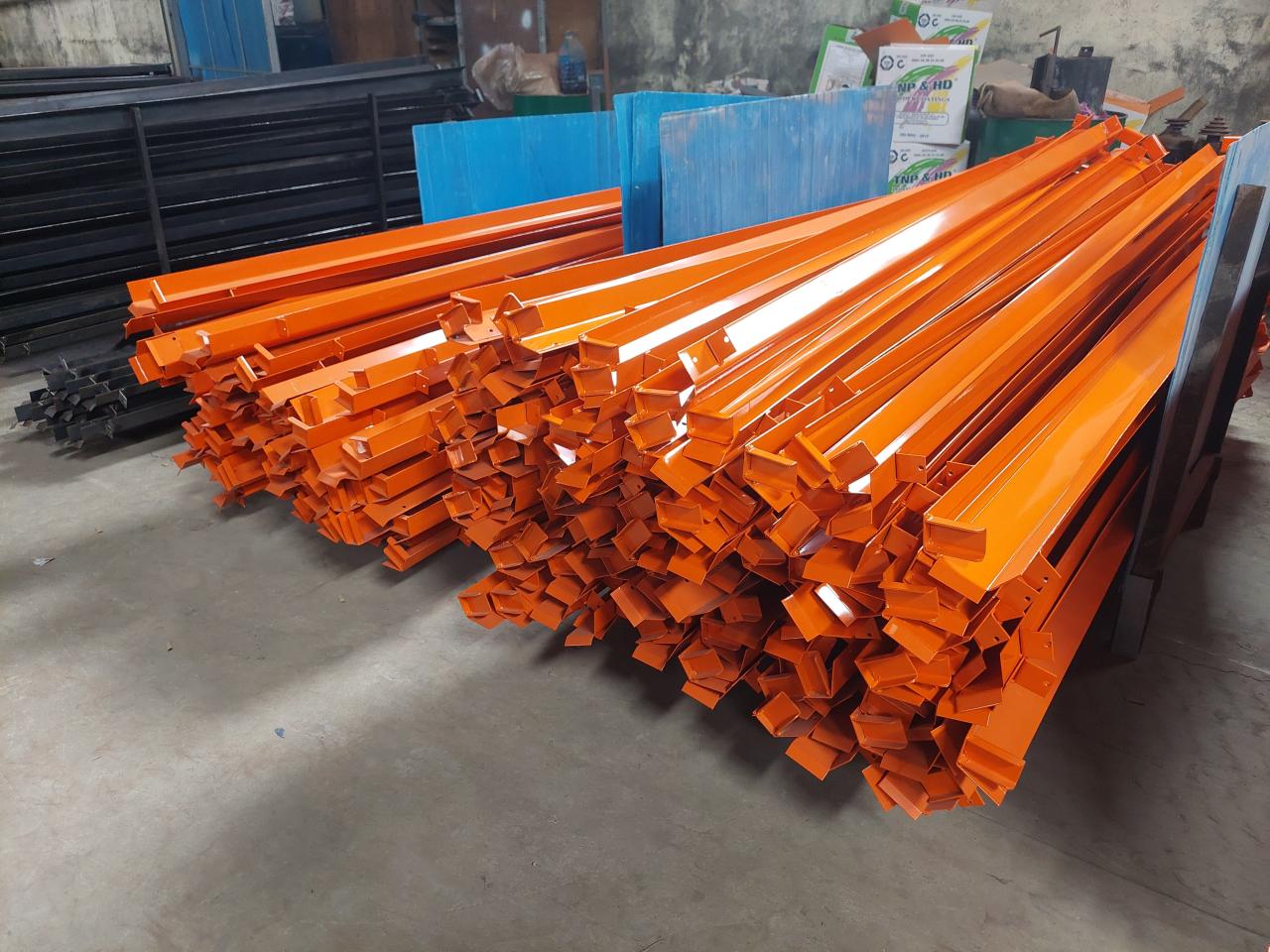 gia công sơn tĩnh điện tphcm