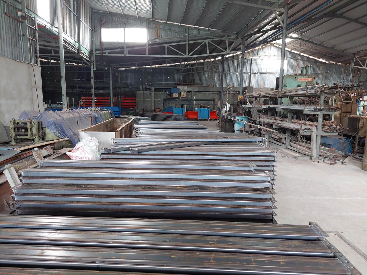 xưởng gia công sơn tĩnh điện